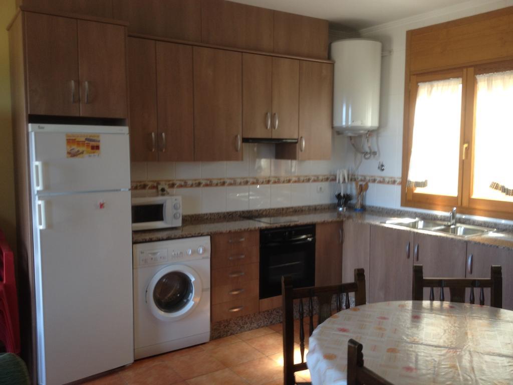 Apartaments La Fabrica Horta de Sant Joan Zimmer foto