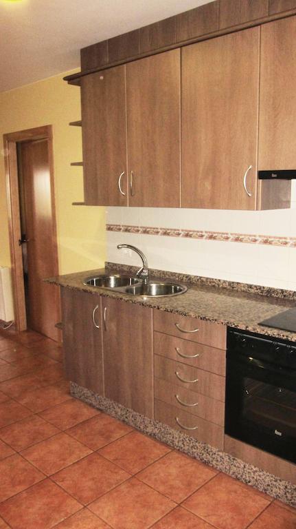Apartaments La Fabrica Horta de Sant Joan Zimmer foto